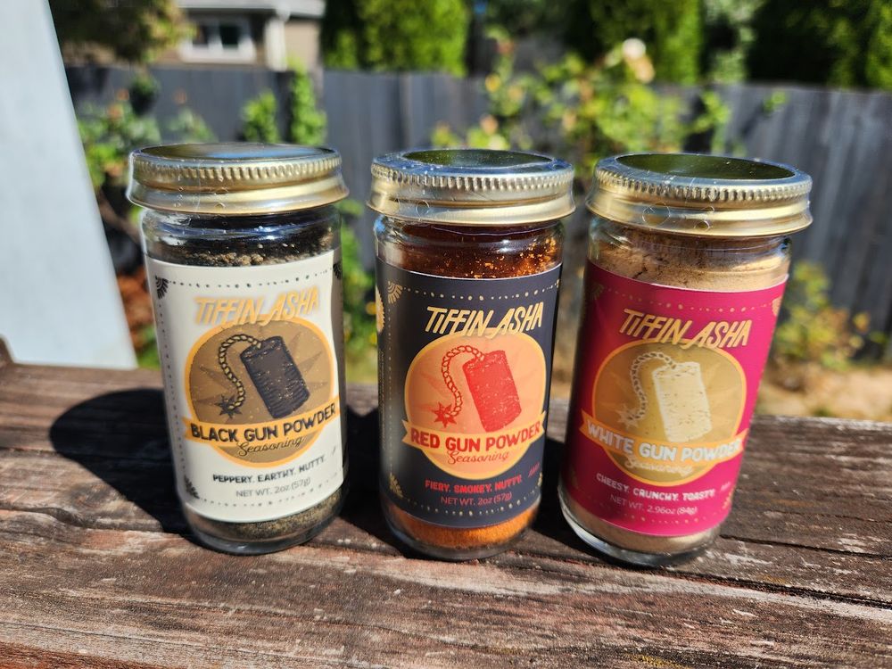 Three spice mixes: 

Black Gun Powder: black sesame seed, dal, poppy seed, salt, mustard seed, cumin, black onion seed, black pepper

Red Gun Powder: Dried red chili, peanuts, coconut, dal, sugar, salt, cumin, garlic, coriander

White Gun Powder: Dals, dried red chili, salt, cumin, garlic