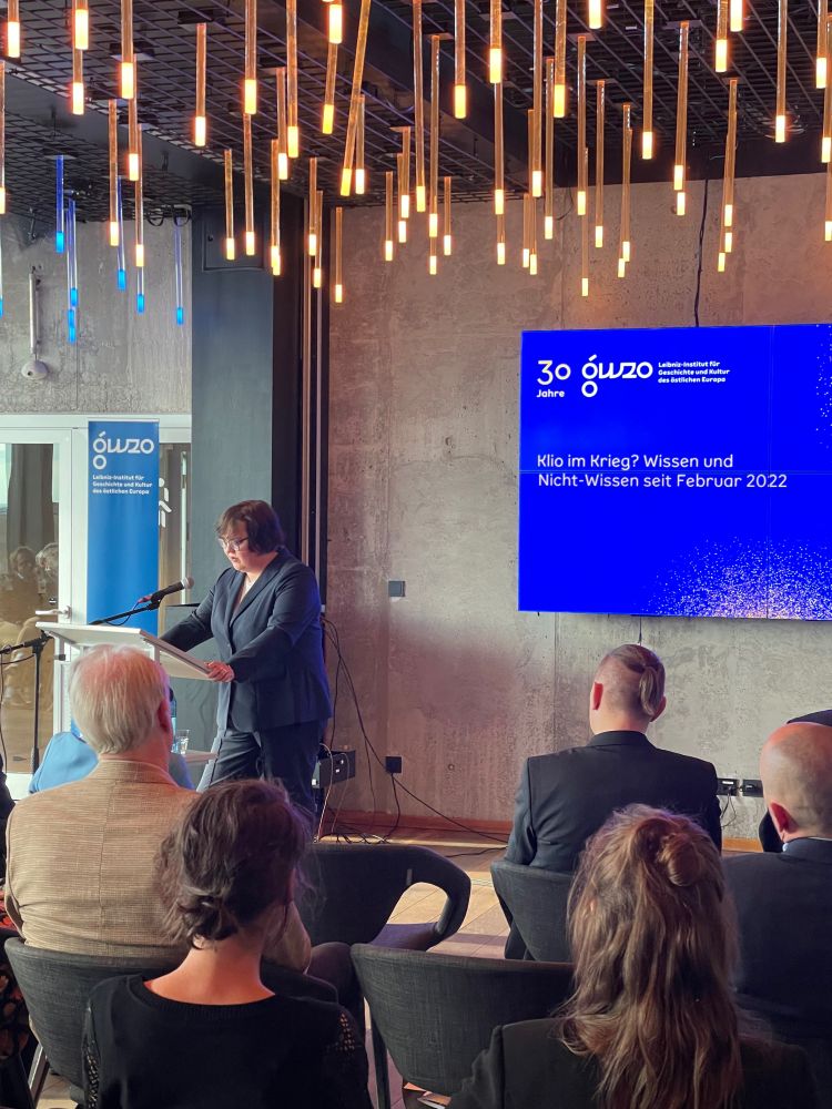 Julia Herzberg bei ihrer Antrittsvorlesung am vergangenen Freitag in Leipzig.