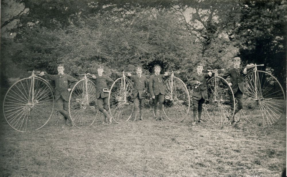 Penny farthing cyclists in costume at The Woodford Meet, probably early 1900s.

📷 From VHM collection, available in our Searchroom. 