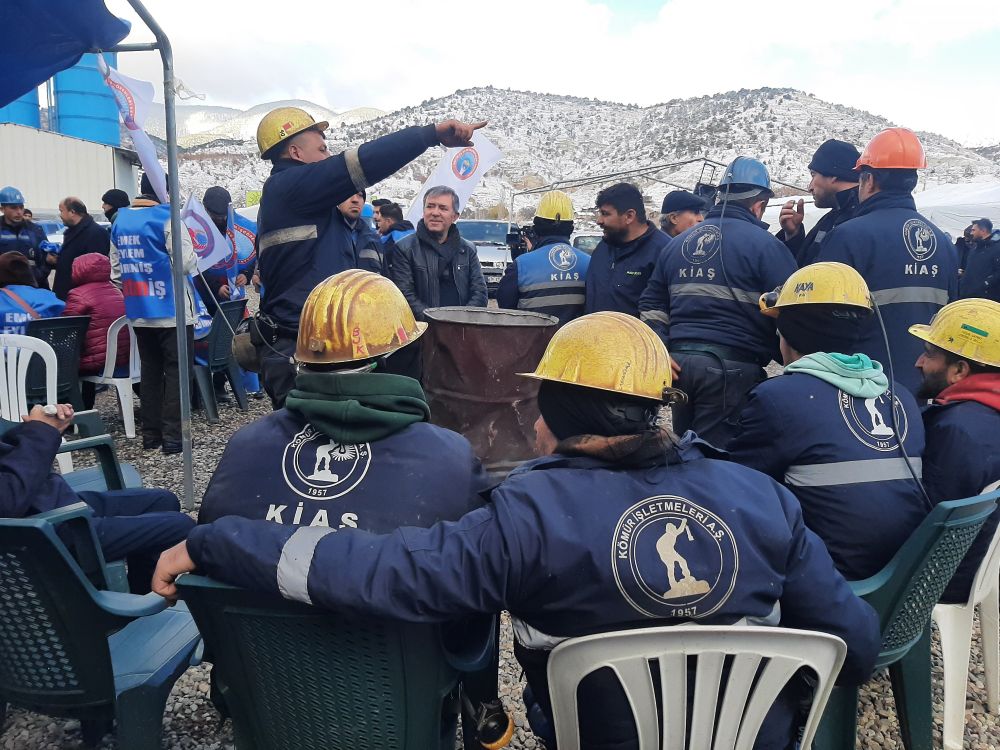 çayırhan termik santrali işçileri direnişte. kasım 2024.