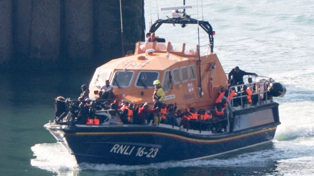 Migrant deal will let France choose who it takes back
