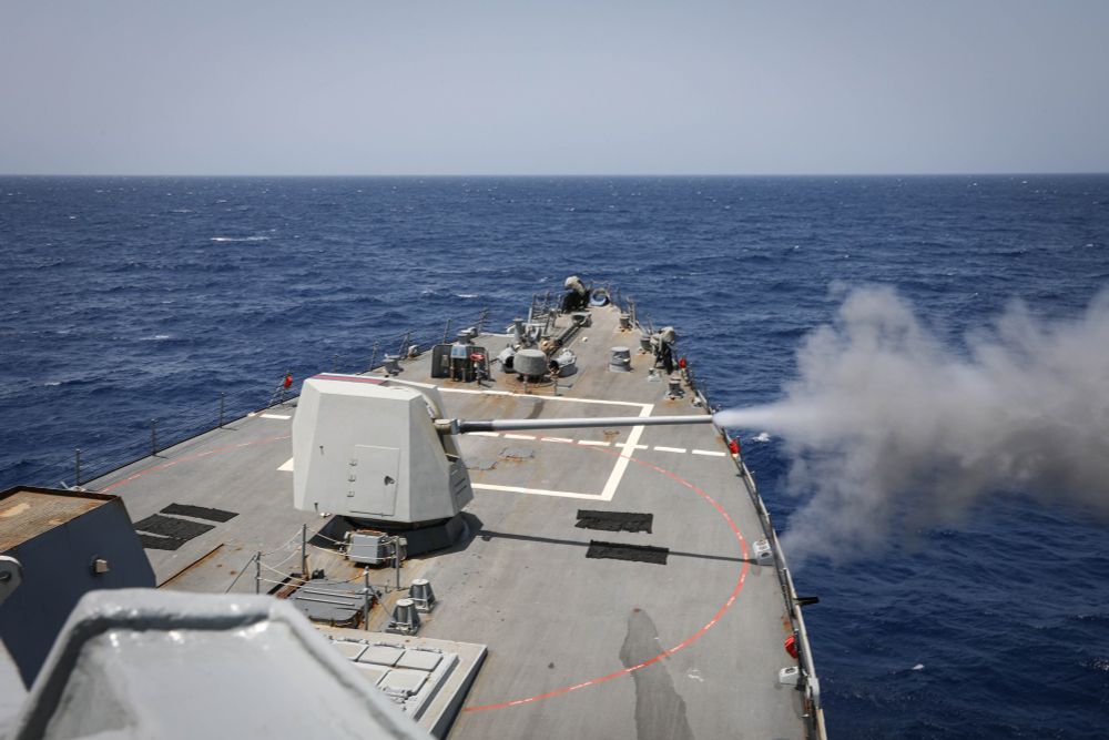 U.S. CENTRAL COMMAND AREA OF RESPONSIBILITY (April 26, 2025) The Arleigh Burke-class guided-missile destroyer USS Jason Dunham (DDG 109) conducts a pre-action calibration fire in the U.S. Central Command area of responsibility. (Official U.S. Navy photo)