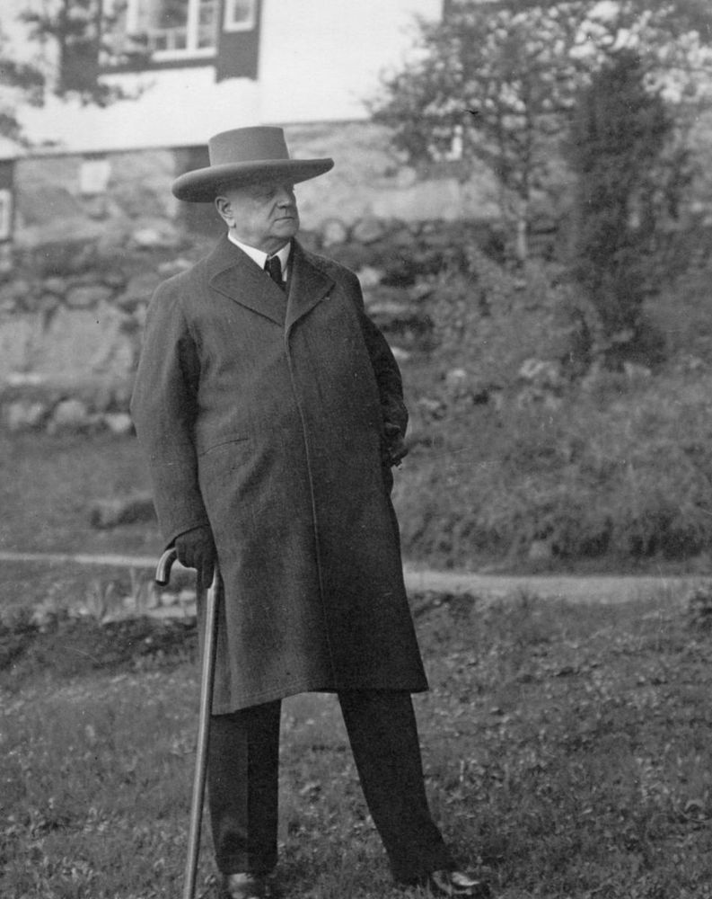 Composer Jean Sibelius outside his home, Ainola in 1930s. (Fred Runeberg)