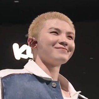 Kcon 2025 Woozi 😭😭😭