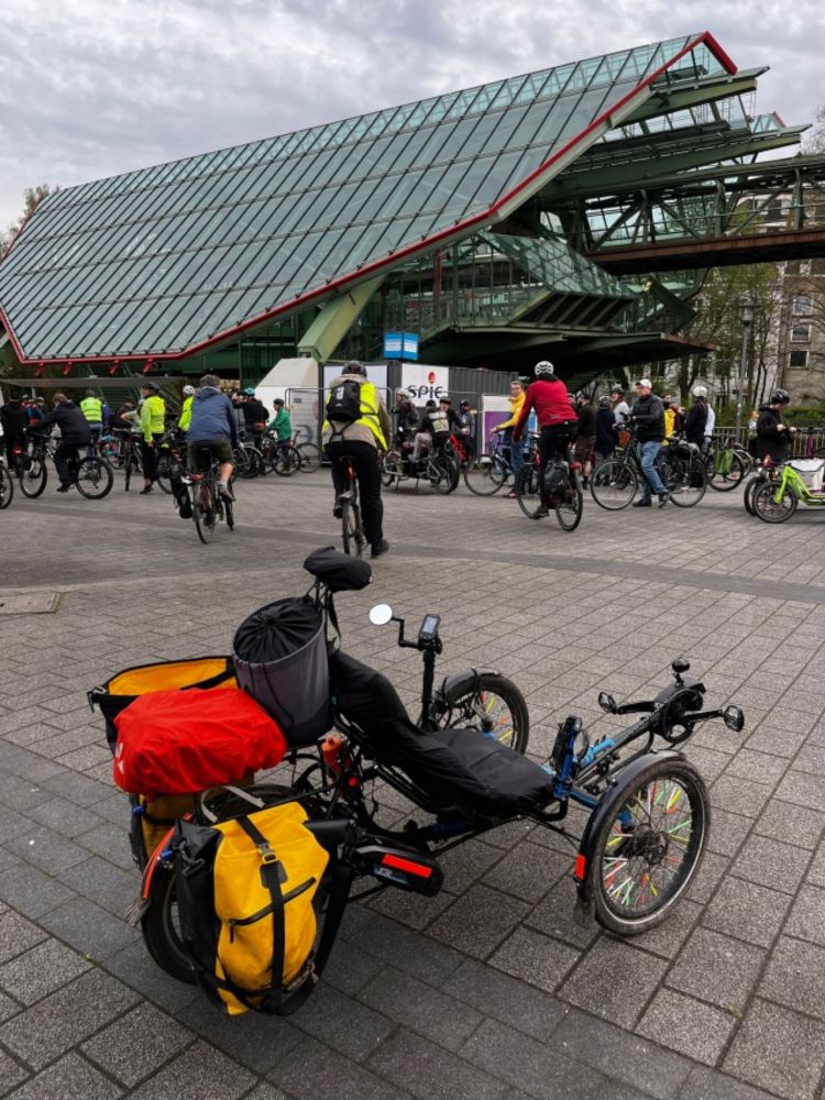 Das war die Critical Mass Wuppertal April 2024