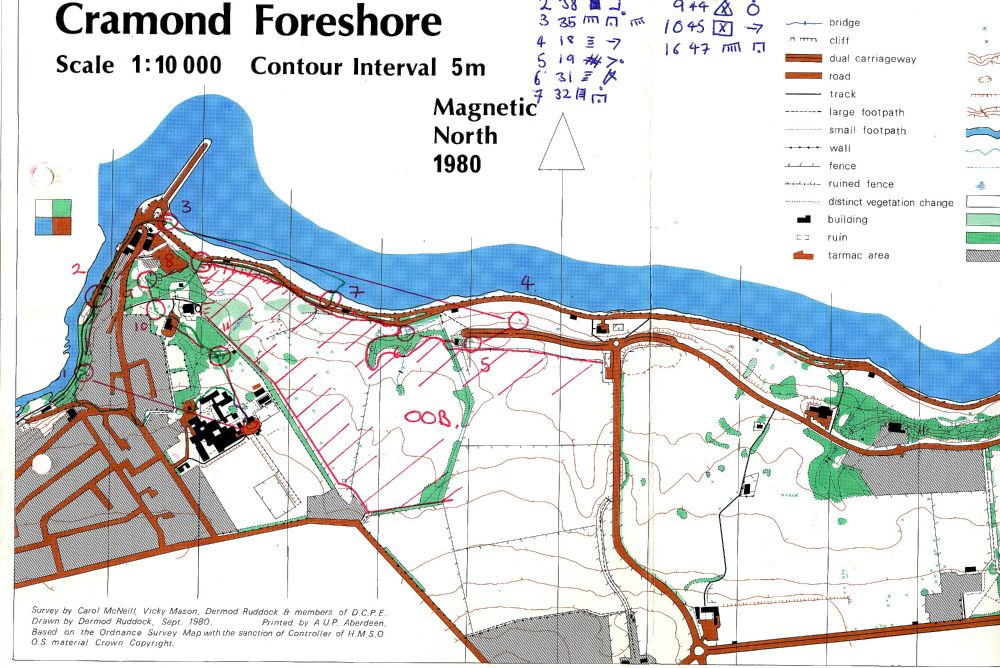 Scribed 1 to 10000 orienteering map. Open areas are white and the woods in a couple of shades of green. Covers from the Almond to Civil Service playing fields and from Muirhouse Parkway to the shore
