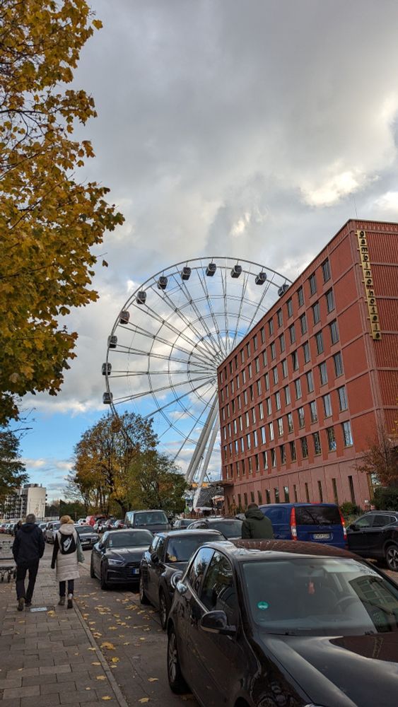 Das Umadum Riesenrad im Werksviertel in München.