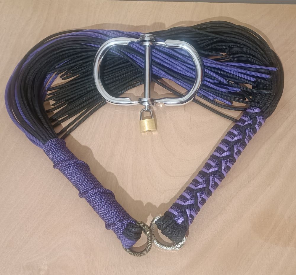 I 💜 steel cuffs, and floggers 
