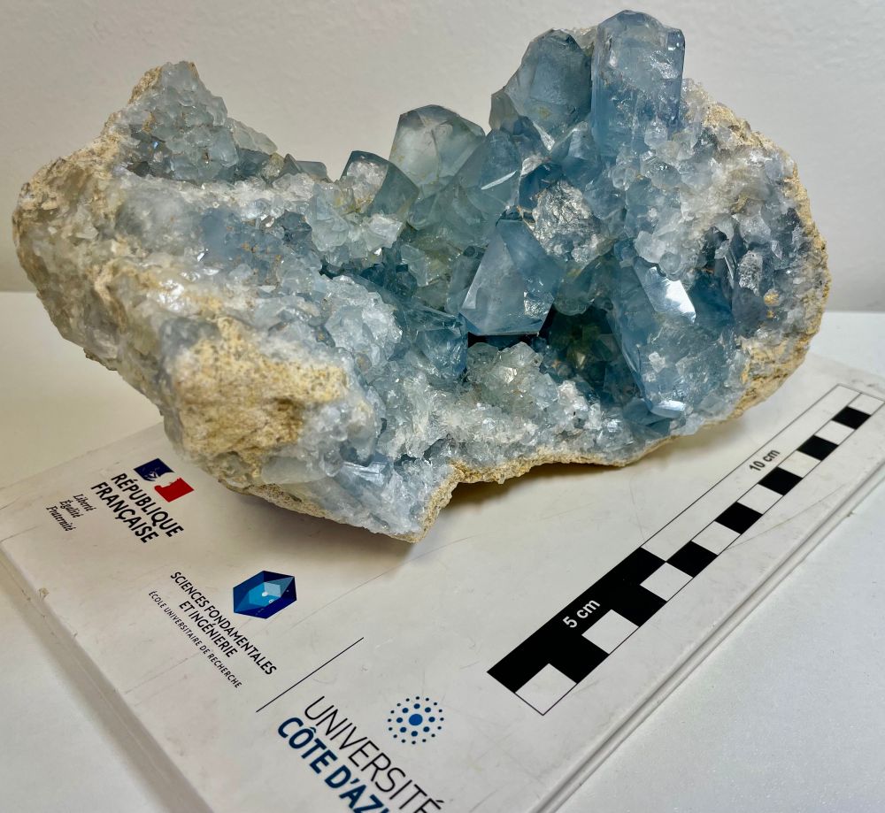 A geode with blue crystals 
