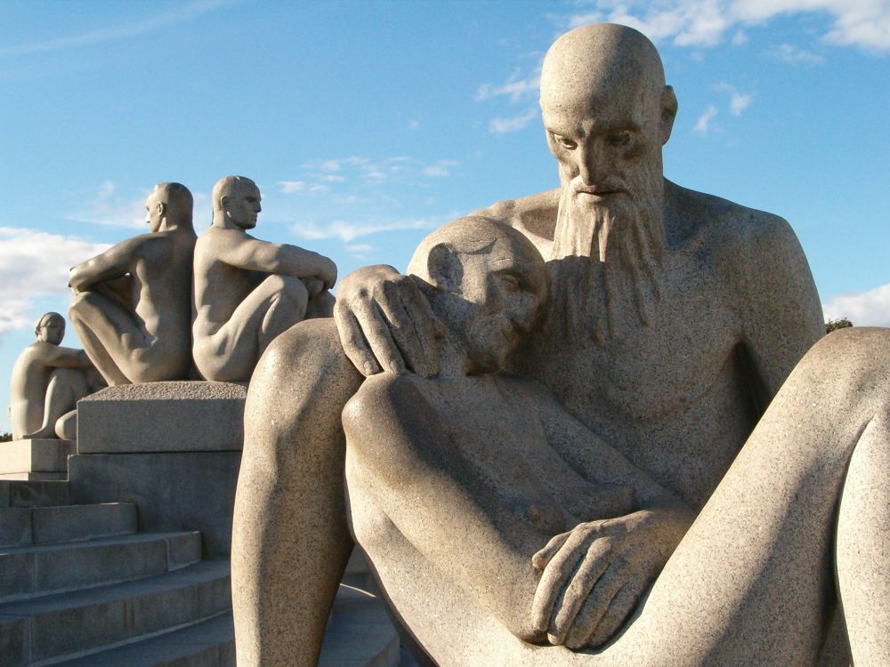 Sculptures in Vigelands Park, 2006