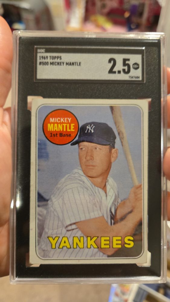 1969 Mickey mantle card
