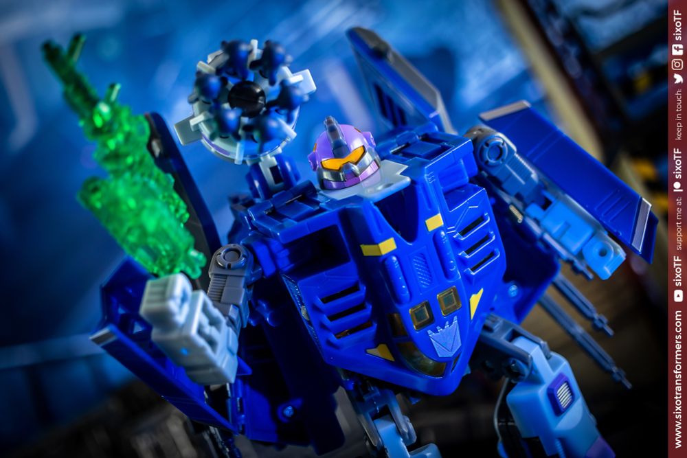 Robotmasters Gigant Bomb