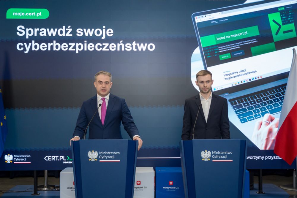 Krzysztof Gawkowski oraz Marcin Dudek podczas konferencji. 