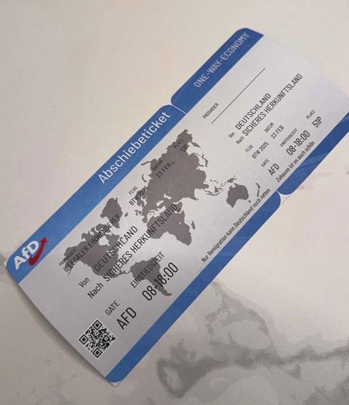 A*D wirft Flugtickets für Abschiebung als Flyer bei Migrantinnen ein