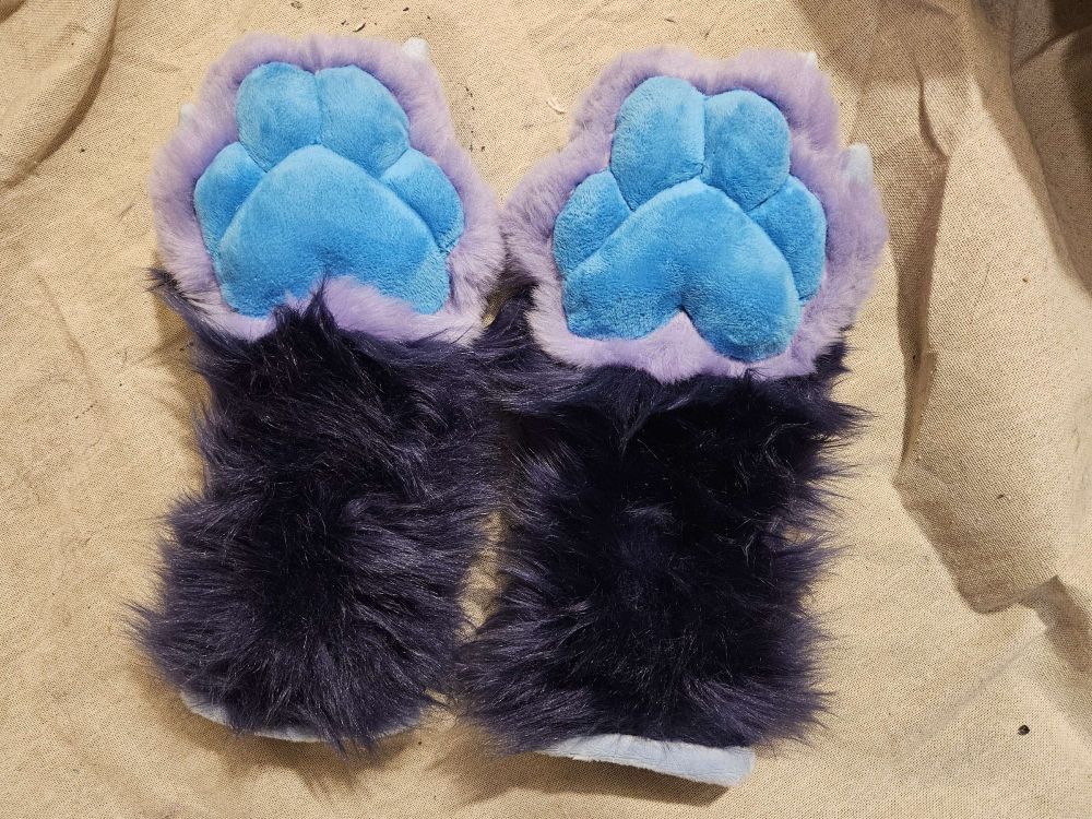 The same bappers laid on the ground