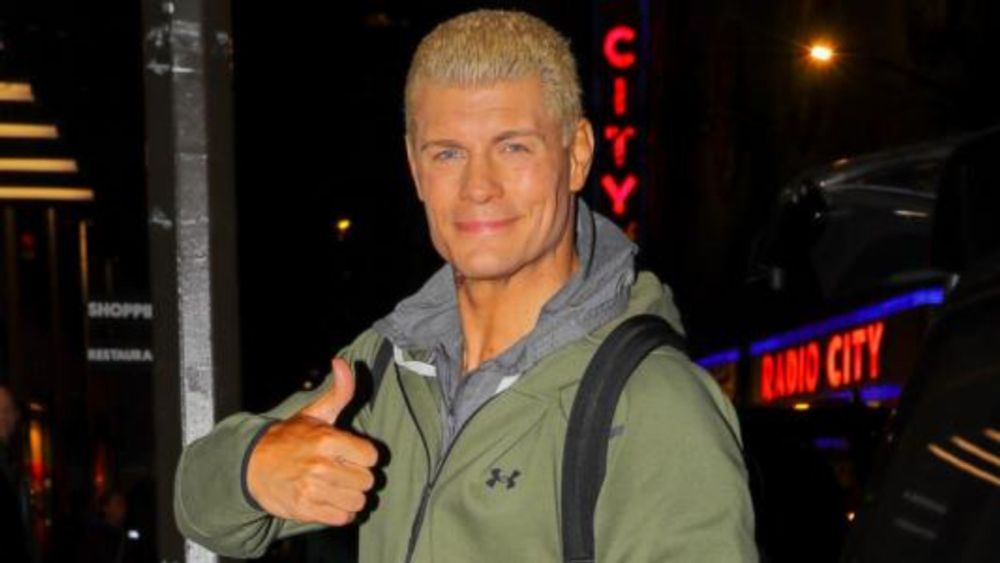 WWE: Cody Rhodes lobt AEW-Team, John Cena beharrt auf Karriereende, Versöhnung von Kevin Nash und LA Knight, neuer Job für Eric Bischoff