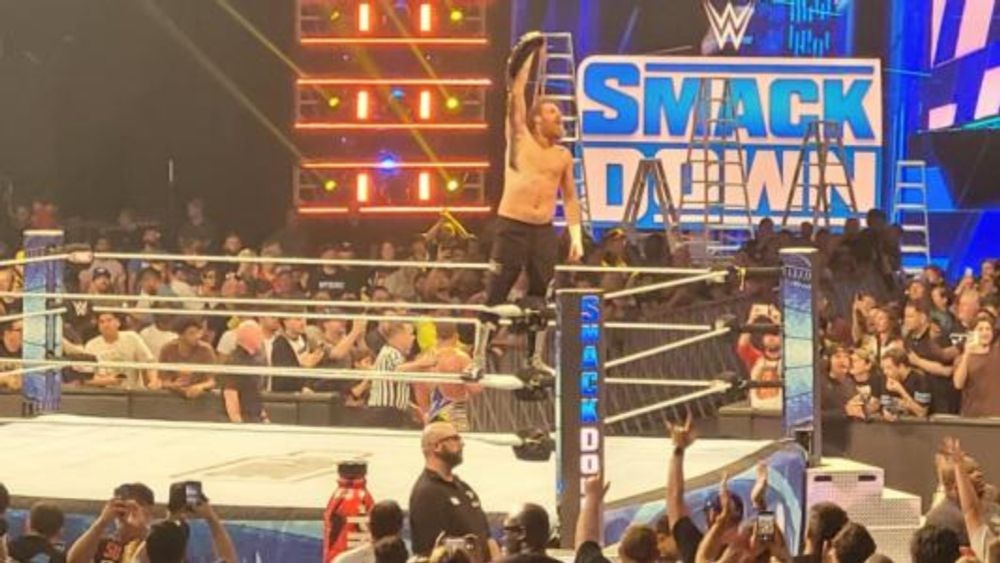 WWE: Was nach SmackDown geschah, Match um den Intercontinental Title, Statement zum Titelwechsel, Gargano kann nicht zählen, Backstageattacke