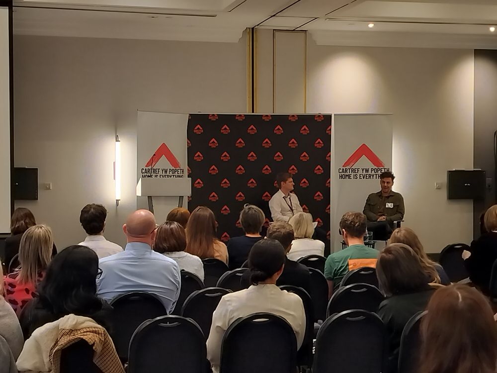 Award-winning journalist Will Hayward 