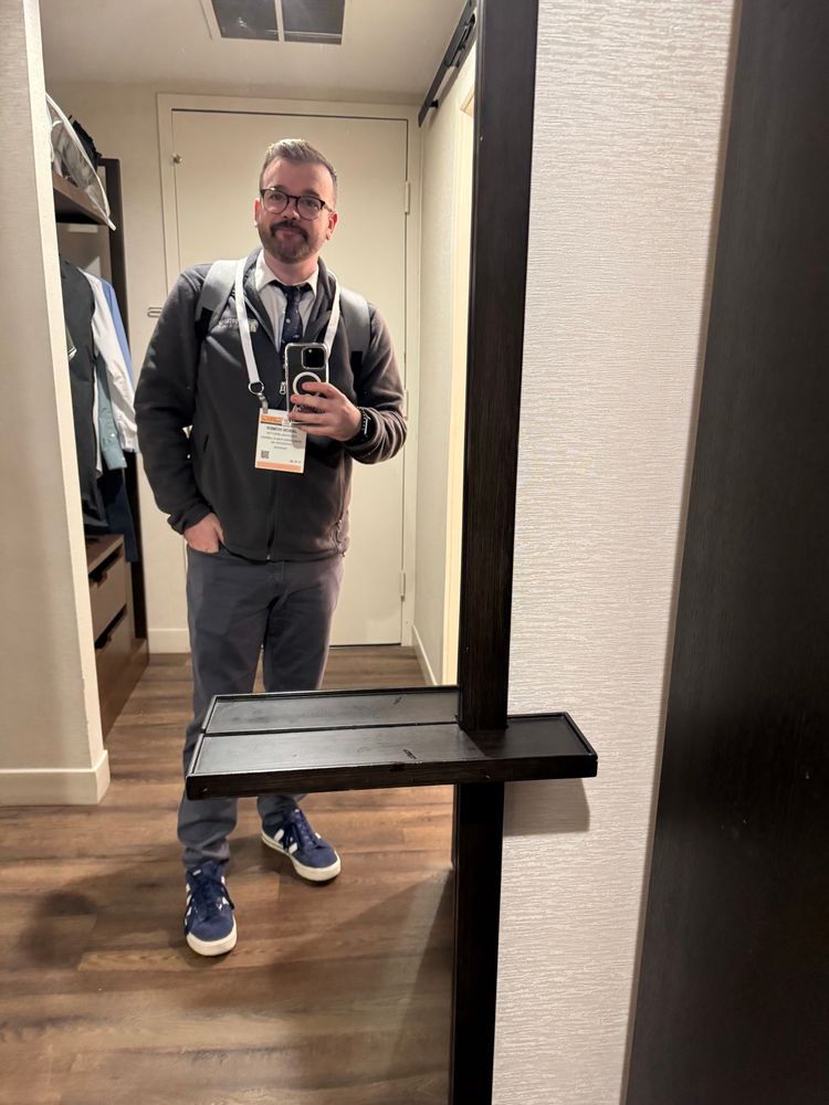 Jason dressed and ready to to head to LibLearnX conference 