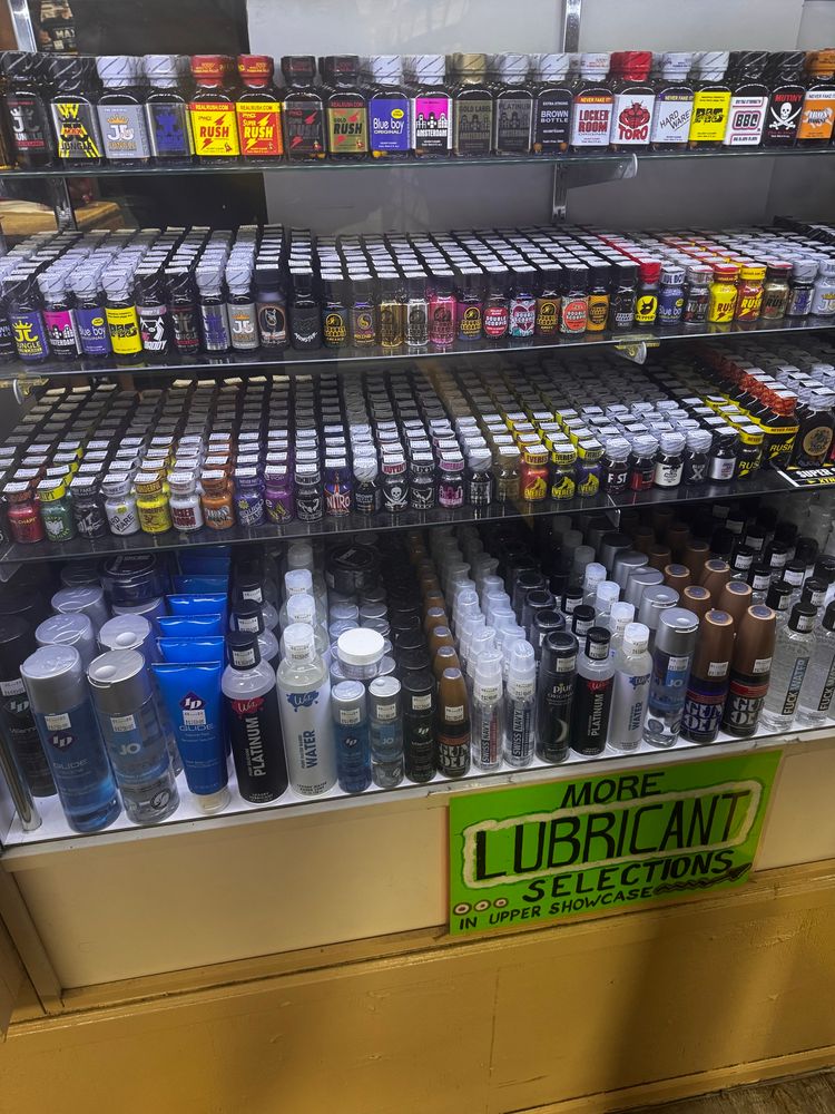 An absurd amount of poppers choices 
