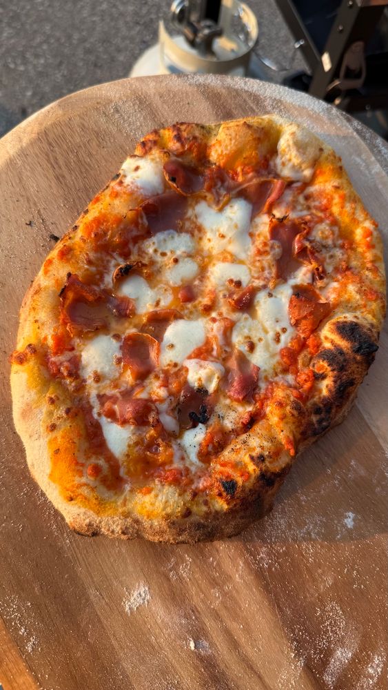 Mozzarella and prosciutto 