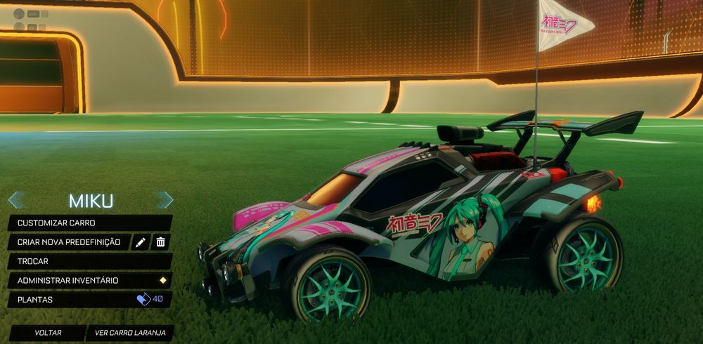 Carro "Octane" do jogo Rocket League com uma estampa da Hatsune Miku