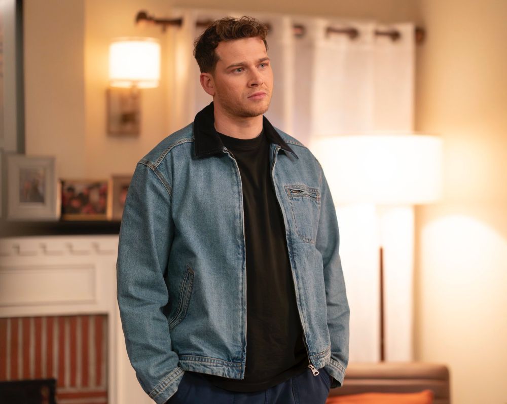 depressed Buck at Eddie’s house