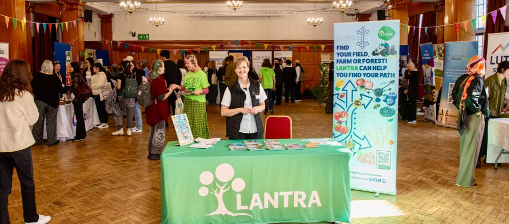 Liz Barron-Majerik, Scotland director of Lantra, welcoming students to the SEDA Green Careers Fair at Glasgow University Union on 24 September 2025. 