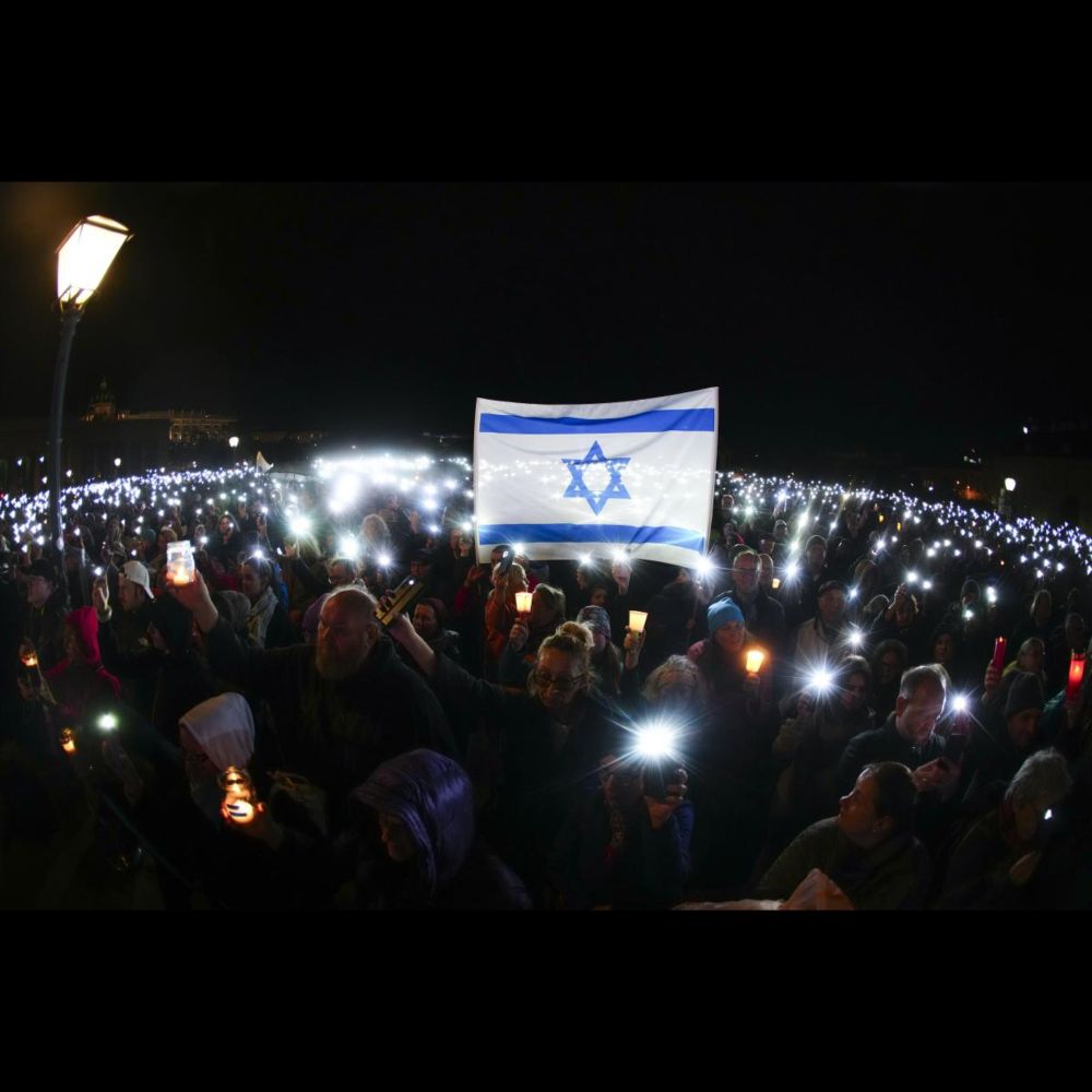 Freilassung israelischer Geiseln: 20.000 Menschen bei Lichtermeer am Heldenplatz