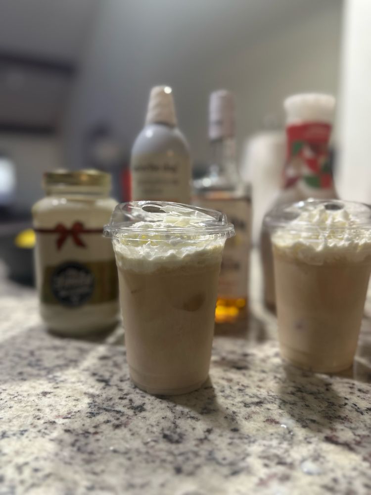 A litty egg nog beverage
