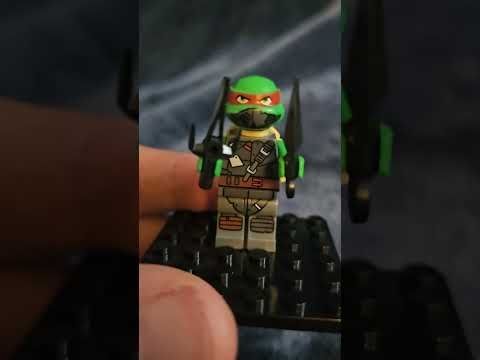 Lego Minifigure Monday: Raphael | Teenage Mutant Ninja Turtles