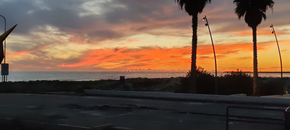 sunset 1 really kewl wowie