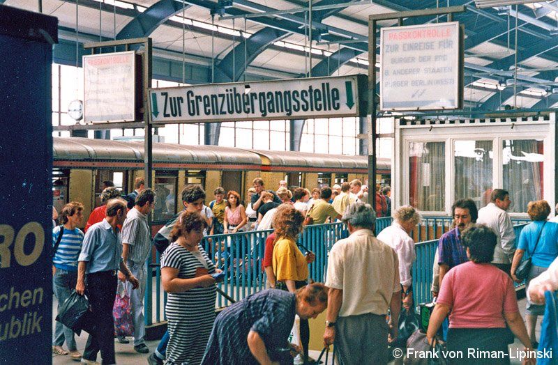Until 1 July 1990, everyone was told to get off at platform B in Friedrichstraße and people had to go to platform C for connecting trains. From 2 July 1990, the trains continued to run from here.