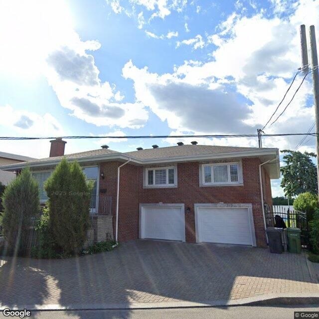 Google Streeview Image of lot.