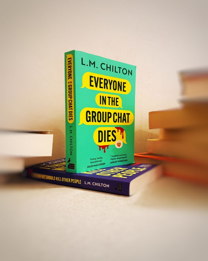 Lead Review (Everyone in the Group Chat Dies) - TripFiction