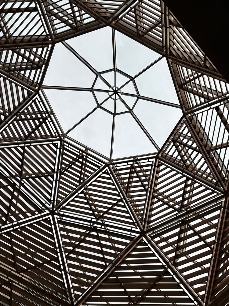 A view askew of the geometrically complicated ceiling of the new Schwarzman Humanities building at Oxford.