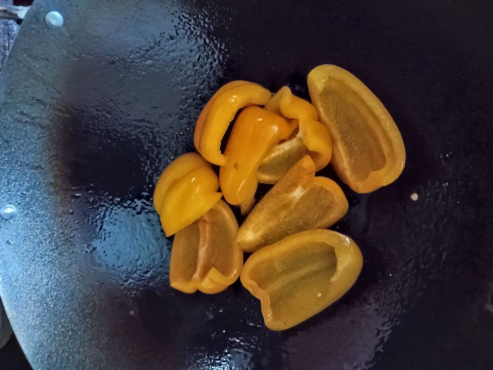 Fry peppers till they got a bit of colour.