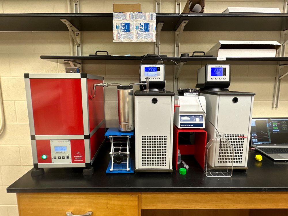 Membrane inlet mass spec with two baths