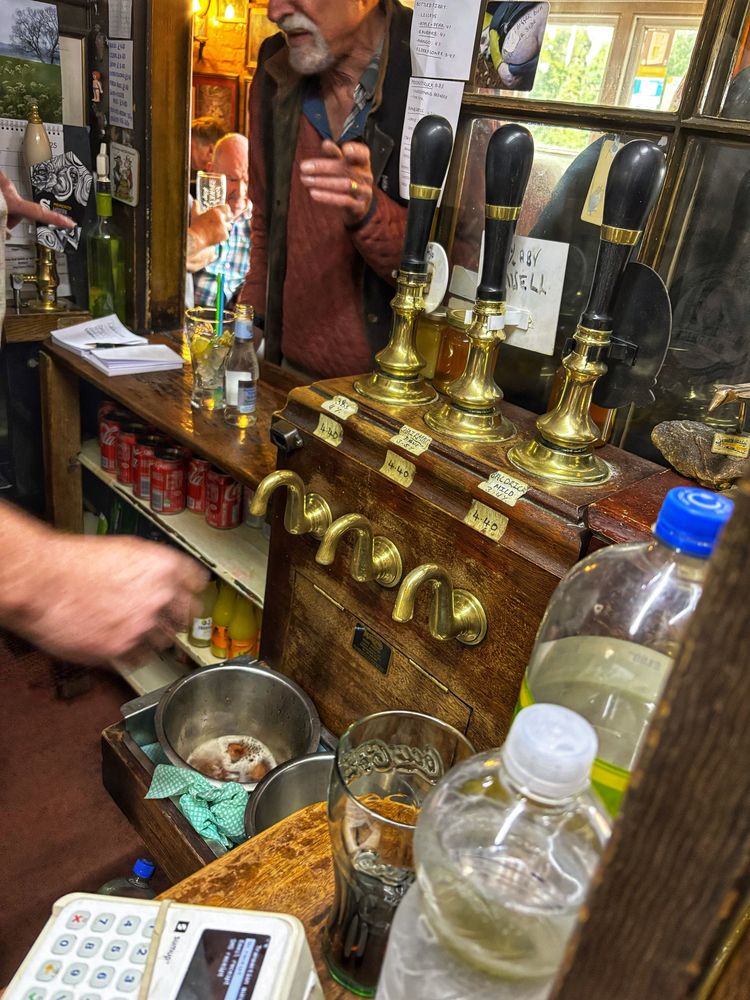 The cask engine, which is located in a sort of elderly kiosk with two serving hatches