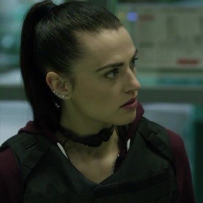 Katie McGrath as Gloria in The Throwaways. 