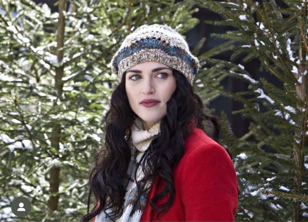 Katie McGrath as Jules Daly in A Princess for Christmas. 