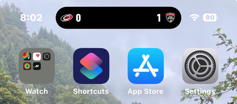 App Store icon with no flag for apps that need to be updated 