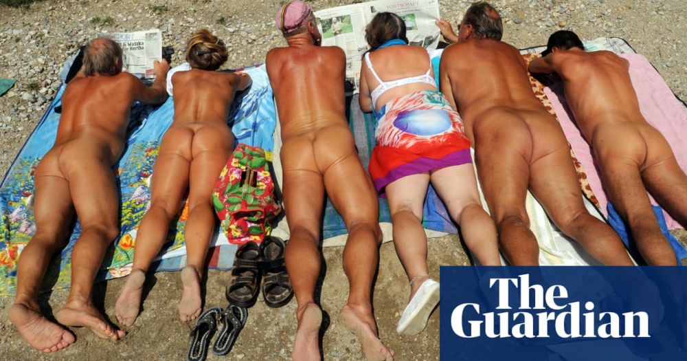 German naturists fear for future of lifestyle amid falling interest