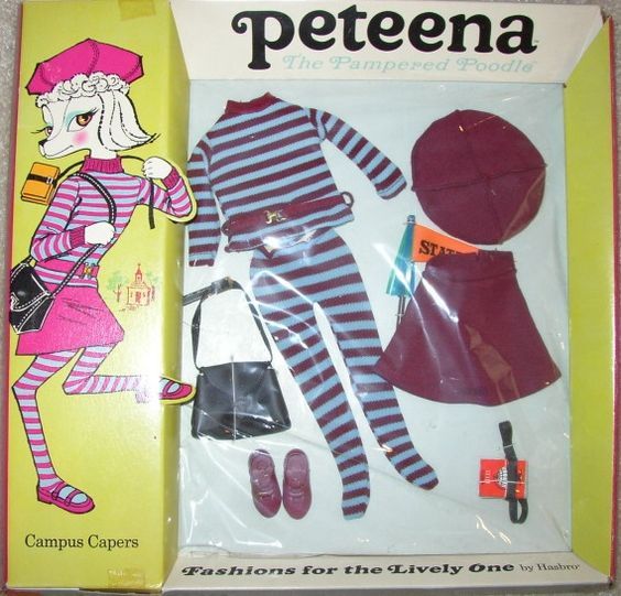 A photo of the Peteena Poodle doll's Campus Capers clothing set.