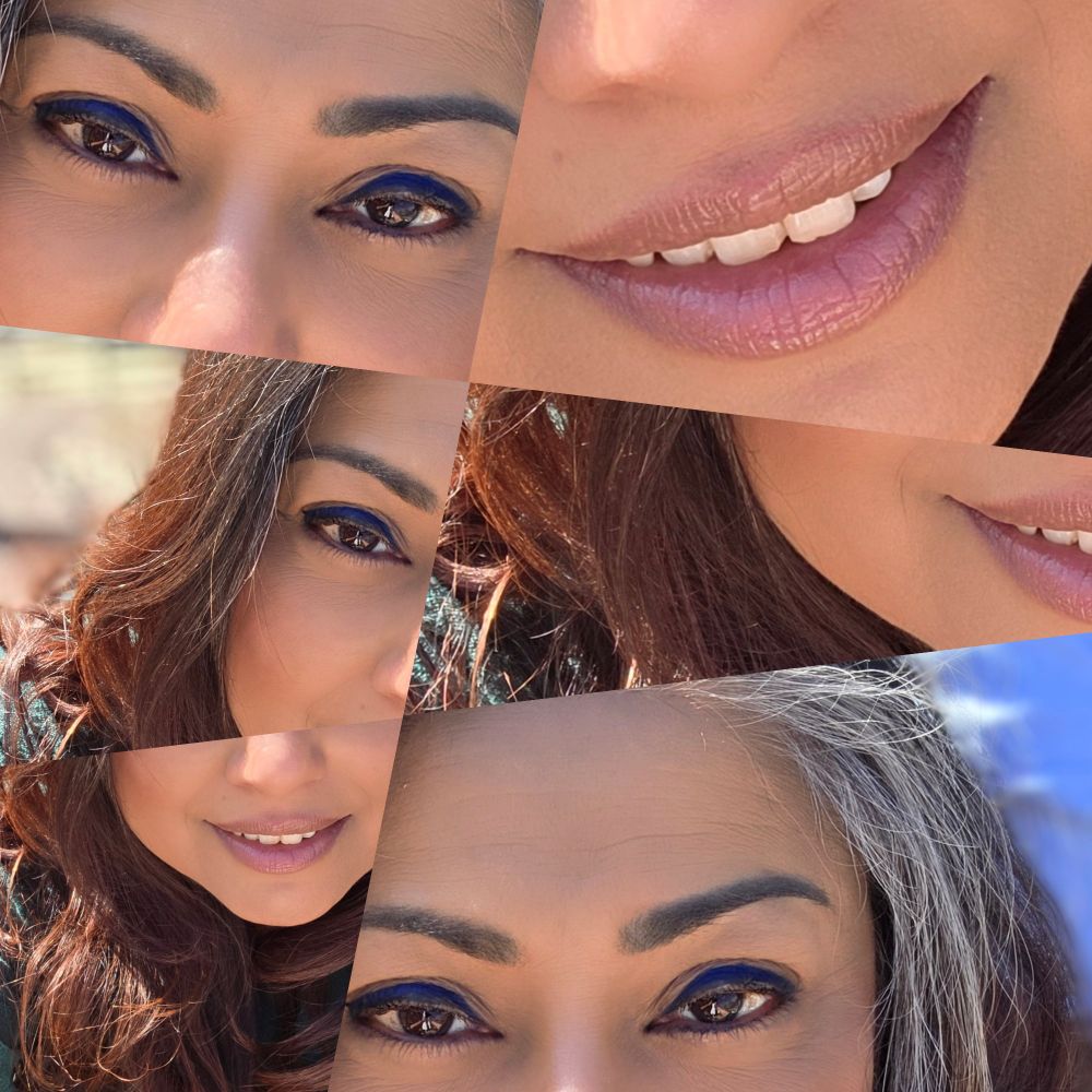 Das Bild ist eine Collage aus mehreren Nahaufnahmen, die wie ein Mosaik zusammengesetzt sind. Es gibt folgende Details:Ein Ausschnitt zeigt zwei Augen mit dunkelbraunen Pupillen. Um die Augen herum ist ein kräftiger blauer Eyeliner aufgetragen, und die Augenbrauen sind dunkel und klar geformt. Die Haut ist hell.Ein weiterer Ausschnitt zeigt einen lächelnden Mund. Die Lippen sind voll, glänzend und rosa. Die Zähne sind weiß und leicht sichtbar, da die Person lächelt.Ein drittes Bild zeigt Haare, die braun und wellig sind. Die Haare wirken glänzend und fallen natürlich.Ein weiterer Teil zeigt graue Haare, die ebenfalls wellig sind. Diese Haare sind heller und haben einen silbrigen Schimmer.Im Hintergrund einiger Ausschnitte ist eine unscharfe Umgebung zu sehen, die nach draußen aussieht, mit einem Hauch von Grün und Blau, möglicherweise ein Park oder eine natürliche Umgebung.Die Bilder sind eng aneinander gereiht, sodass sie ein zusammenhängendes Muster bilden.