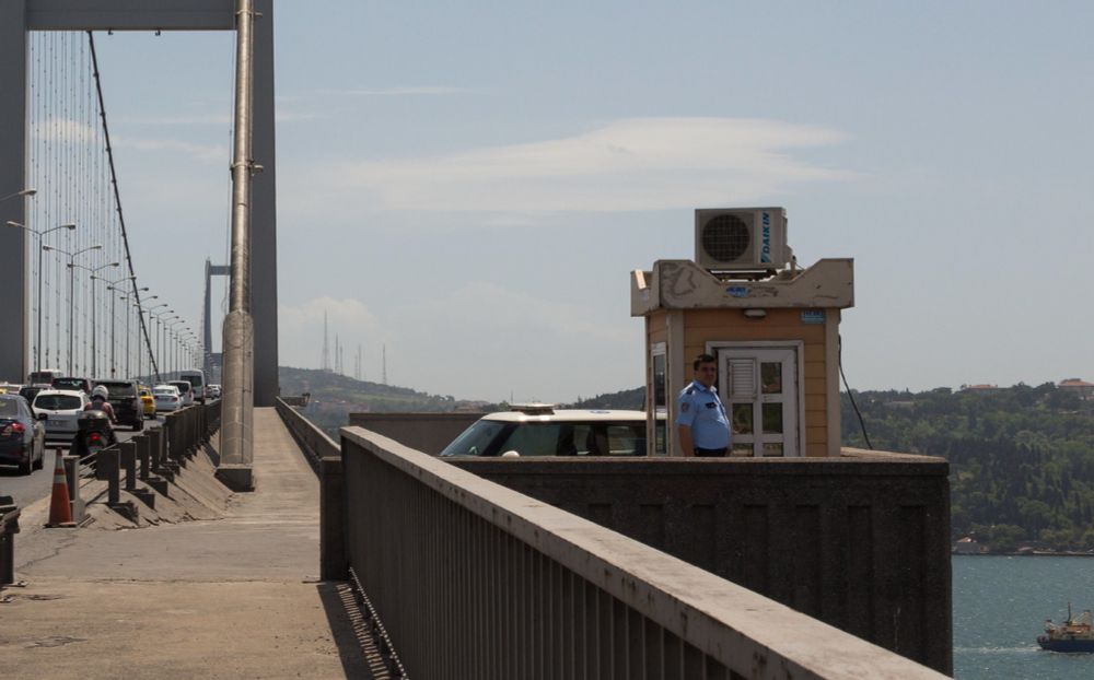 The guardhouse on the Bosphorus Bridge. The guard watches me as I retreat back to my own continent.