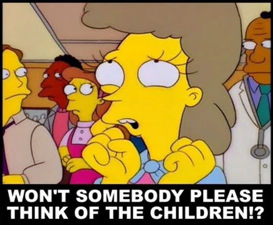 Bildschirmfoto aus The Simpsons. In einer Versammlung ist Helen Lovejoy in Nahaufnahme mit dramatisch erhobenen Händen zu sehen, während sie ihr ikonisches "won't somebody please think of the children!?" spricht.