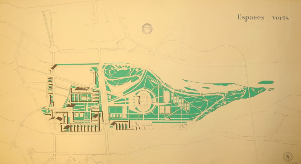 Plan des espaces verts
Cote : 1Fi3691 - Plan d'aménagement de l'île Beaulieu (1954)

Analyse : Plan d'aménagement de l'île Beaulieu: espaces verts.
Réalisé par M. Favraud le 15 juin 1954.

Auteur(s) : FAVRAUD (M.) [ Auteur ]
Type document : Plan
Technique : Imprimé couleur
Format : 42X78
Support : Papier
Etat matériel : Bon
Série : Fi - Documents Figurés
Sous-série : 1Fi - Cartes et plans depuis 1790 - Voir le fonds d'origine

Mode d'entrée : Versement
Réalisé en : 1954

Original Consultable : NON
Termes d'indexation :  - [Auteurs] FAVRAUD (M.), - [Lieux] BEAULIEU (île), - [Personnes] FAVRAUD (Marcel),
Période historique : 20e SIECLE

Archives de Nantes