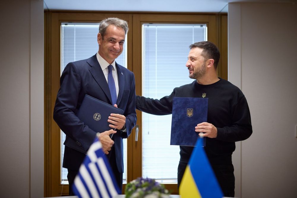 Ukraine signs bilateral security agreement with Greece