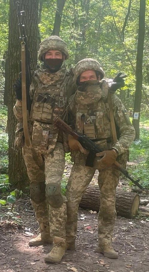 🚨 39TH BRIGADE IN KHERSON
- NO TRUCK!

They’re pushing Russians off the left bank, but their pickup was blown up by a mine. Now on foot under fire.

🛻 They URGENTLY need a new pickup to evac wounded & hold the line!
 
》$3 753 to go

PP: mr.burykin@gmail.com
💬 Comment “YO”